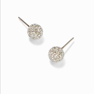 ✨HOST PICK✨ Stella & Dot Soirée Studs